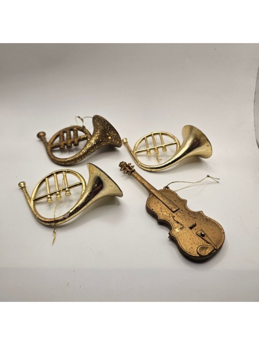 Vintage Gold Musical Instrument Ornaments Set - French Horn & Violin - Holiday D
